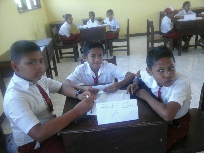 Tulisan Siswa SD Kelas VI di Pedesaan 