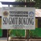 papan nama SD GMIT Bokong (foto Yacob Ora)