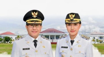 Bupati Kupang, Yosep Lede dan Wakil Bupati Kupang, Aurum Titu Eki.