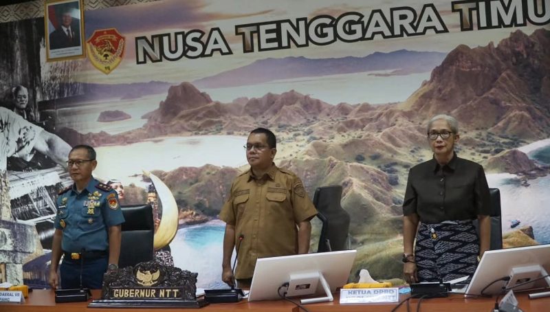 Gubernur NTT dan Ketua DPRD NTT menghadiri Rapat Penanganan Pekerja Migran Indonesia (PMI) asal NTT.