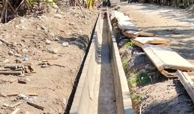 Pekerjaan paket II Rehabilitasi Irigasi Netemnanu yang dikerjakan CV GWENSA