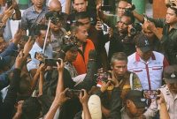 Anggota DPRD Kota Kupang, Mokris Lay ditahan Kejaksaan Negeri Kota Kupang.