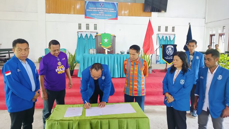 GAMKI NTT dan Rotary Internasional Club Kupang Rastamores teken MoU.