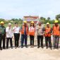 Foto bersama usai peletakan batu pertama pembangunan gedung baru di lingkungan Polres Kupang.