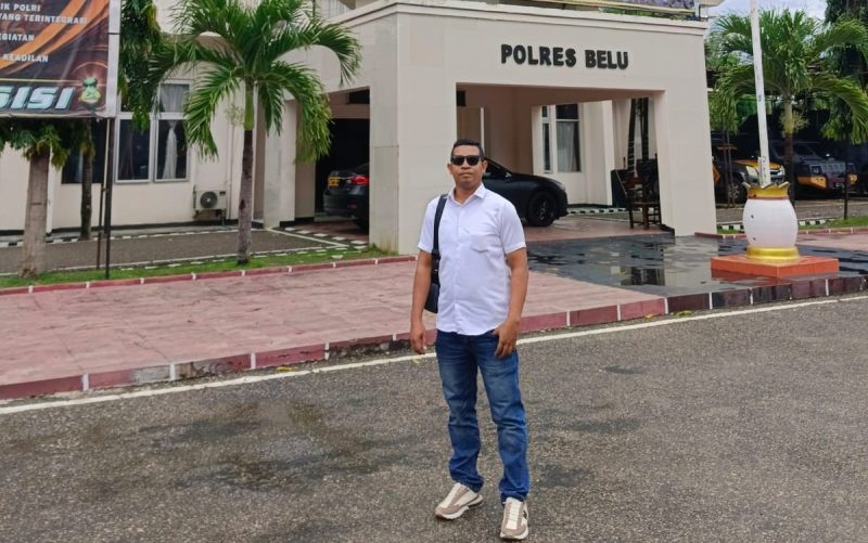 Advokat Putra Dapatalu, S.H