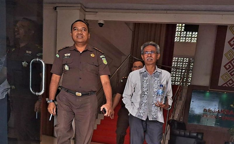 Kejaksaan Negeri (Kejari) Sabu Raijua memeriksa mantan Bupati Sabu Raijua, Nikodemus Nithanel Rihi Heke