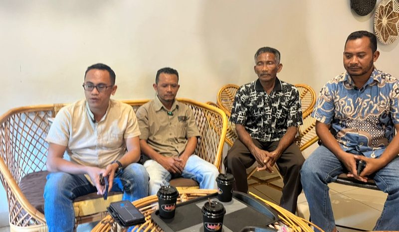 Korban Roni Hendra Naes bersama kuasa hukumnya Advokat Amos Lafu, S.H.,M.H dan Advokat Ferdianto Boimau, S.H.,M.H.