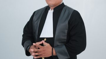 Chris M. Bani, S.H.
ft: Ansel Bani