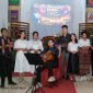 Siswa Kelas XII SMK Kesenian Elim Nekmese; foto: Ansel Bani; edit: ChatGPT