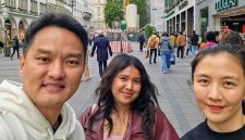 Ketua KADIN NTT, Bobby Lianto, Intan Riwu dan Yuliana Nesia Angelina di Kota Munich, Jerman.