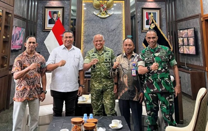 Bupati TTU temui Wakasad bahas rekrutmen TNI