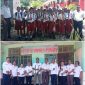 Pengawas, Kepala Sekolah dan murid;ft: Herman Ng