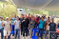 Usman Husin bersama nelayan Nunhila, Kota Kupang 