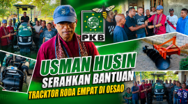 Usman Husin serahkan bantuan hand traktor di Oesao, Kabupaten Kupang.