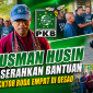 Usman Husin serahkan bantuan hand traktor di Oesao, Kabupaten Kupang.