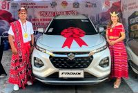 PT Surya Batara Mahkota (SBM) Cabang Kupang menghadirkan Suzuki Fronx, crossover modern berdesain coupe yang sporty dan futuristik dengan tiga pilihan tipe, yakni GL, GX, dan SGX, dalam Pameran Pembangunan dalam rangka HUT ke-81 Kemerdekaan RI, 15–20 Agustus 2026, di Halaman Hotel Harper Kupang. Masyarakat Kota Kupang dan sekitarnya dapat melihat langsung Suzuki Fronx, sekaligus mencoba test drive dan menikmati berbagai promo menarik selama pameran berlangsung.