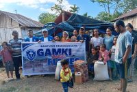 Penyaluran bantuan dari GAMKI untuk korban Gempa Flores.