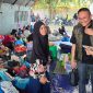 Ketua DPW PBB, Saktico Ch. Masneno melihat langsung kondisi warga terdampak gempa di tenda pengungsian.