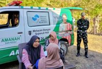 Yayasan YNS melakukan pemeriksaan kesehatan gratis bagi warga terdampak gempa Flores.