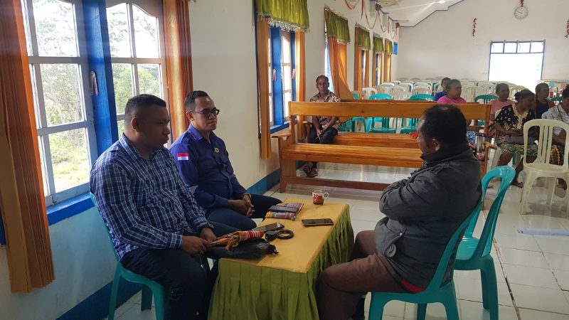 LBH GAMKI NTT membuka dan menerima Konsultasi Hukum Gratis bagi jemaat di desa, Kabupaten TTS.
