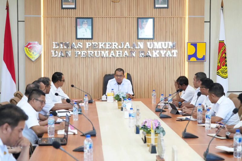 Gubernur NTT pimpin rakor di Dinas PUPR NTT bahas penanganan intensif pasca gempa Flores.