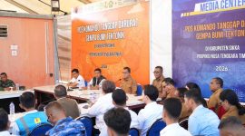 Rapat Konsolidasi Penanganan Dampak Gempa Flores di Maumere, Kabupaten Sikka, Selasa (8/9/2026).