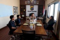 Ketua Pengadilan Negeri Oelamasi, Sayu Komang Wiratini, S.H.,M.H, silaturahmi dengan Kapolres Kupang AKBP Aditya Octorio Putra, S.I.K.
