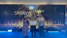 Kapolres Kupang AKBP Adhytia Octorio Putra, S.I.K., menerima penghargaan Kompolnas Award 2026 di Jakarta, Kamis (17/9/2026), setelah Polres Kupang berhasil masuk lima besar nasional untuk Kategori B.